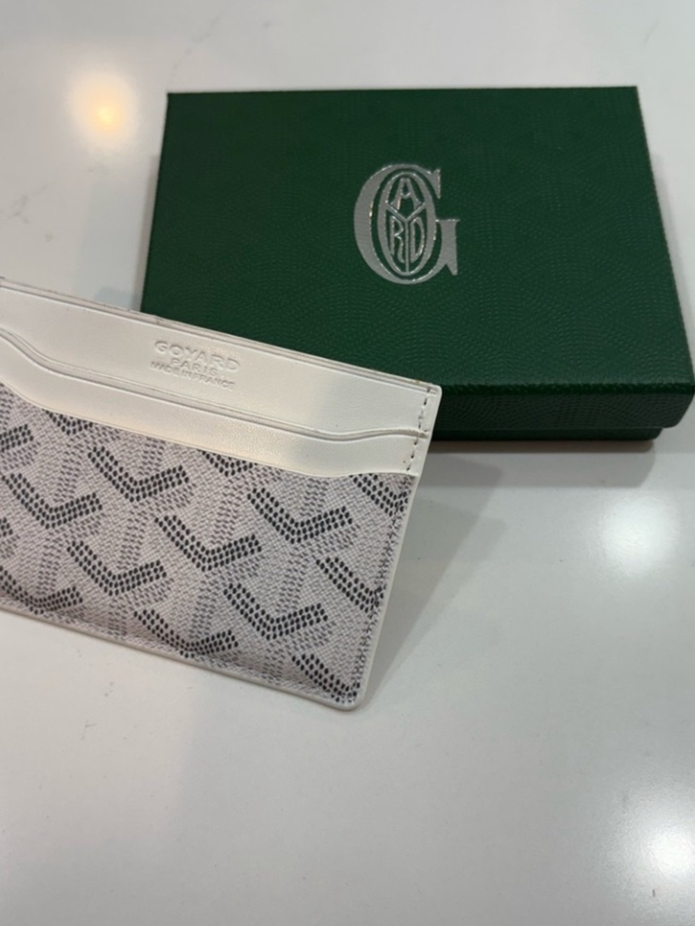 Goyard White and Gray Signature Card Holder with Green Box